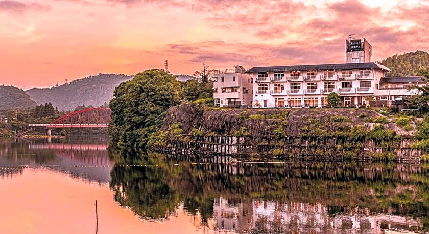 Kameyama Onsen Hotel