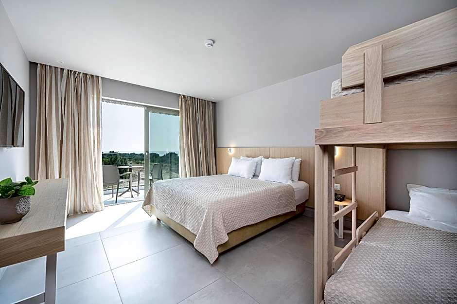 Porto Bello Beach Hotel