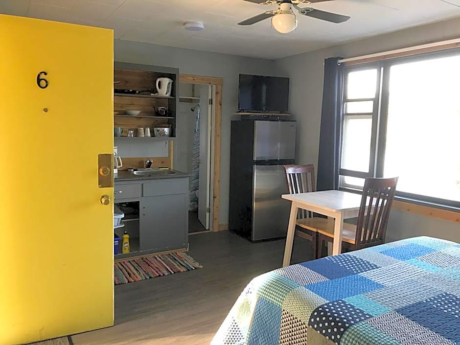 Jasper Way Inn Resort & Campground