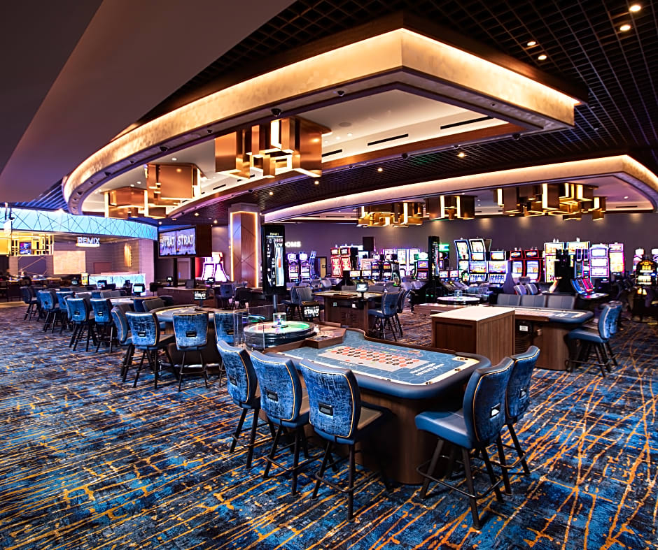 The STRAT Hotel, Casino & Tower