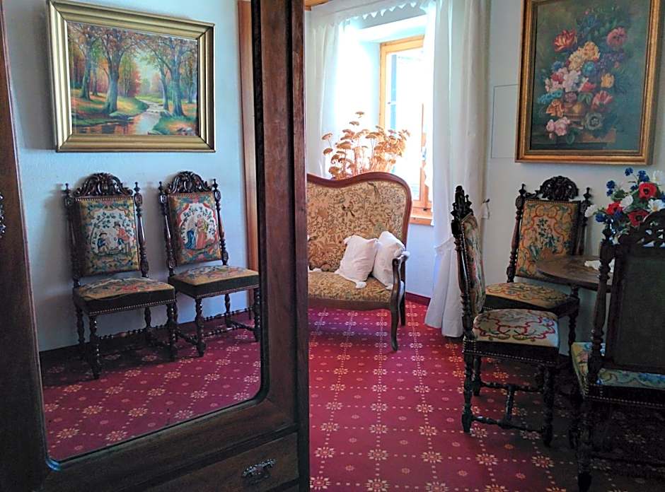 Hotel Croix d'Or et Poste - Historisches Hotel