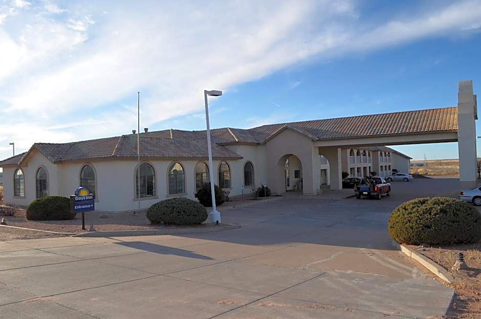 Days Inn by Wyndham Holbrook