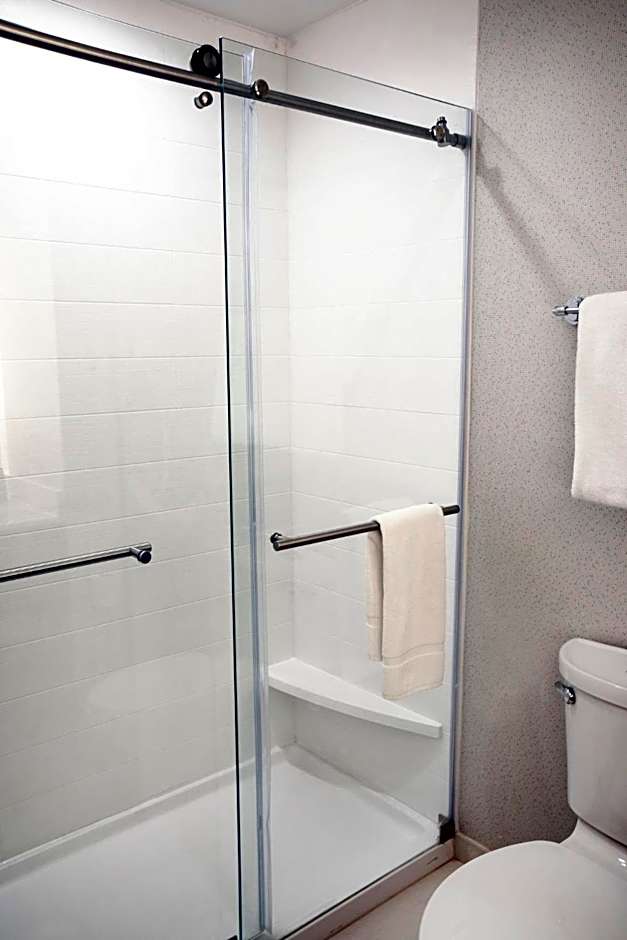 Holiday Inn Express Hotel & Suites Chester By IHG
