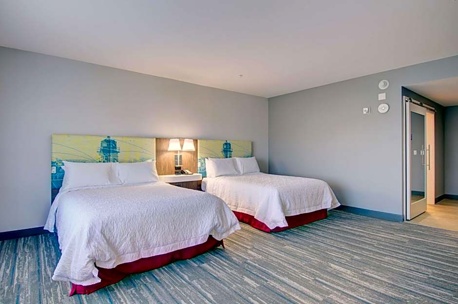 Hampton Inn By Hilton & Suites Portland, ME