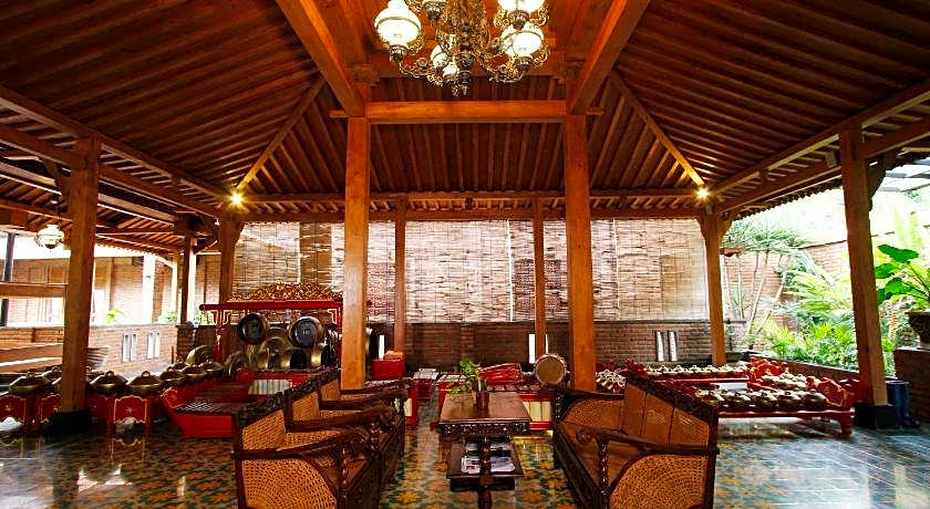 Joglo Mandapa Boutique Hotel