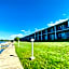 Fleetwood Inn Suites