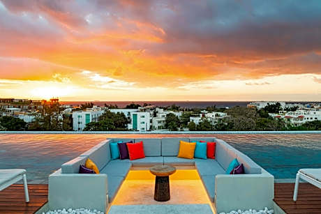 Aloft Playa del Carmen