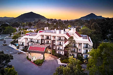 La Cuesta Inn, BW Signature Collection