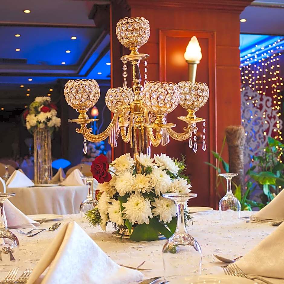 Romance Alexandria Hotel