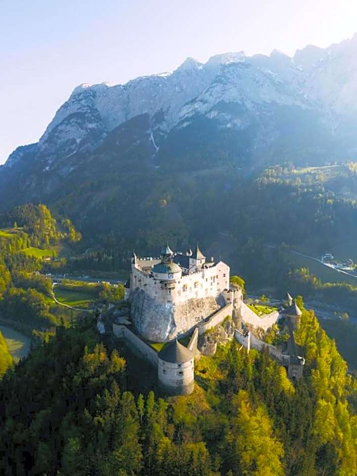 Der Burgblick-Adults Only 24 H Self Check In
