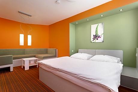 Deluxe Suite with Balcony