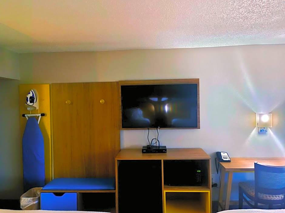 Days Inn by Wyndham Harrisonburg