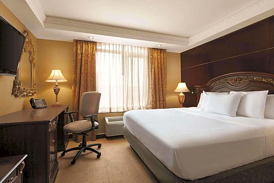 Radisson Hotel Toronto Airport West