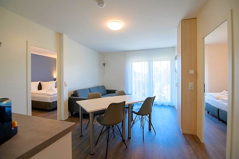 Smart & Stay Aparthotel Saarbrücken Süd - Self-Check-In - Free Parking