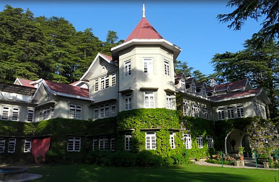 Woodville Palace by Signum