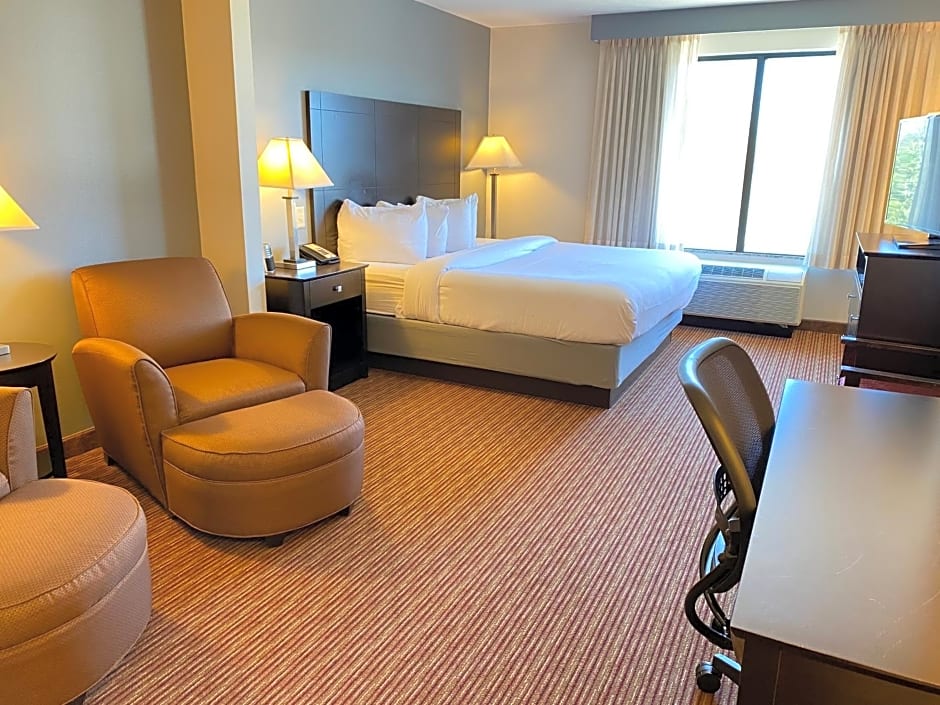 Wingate by Wyndham State Arena Raleigh/Cary Hotel