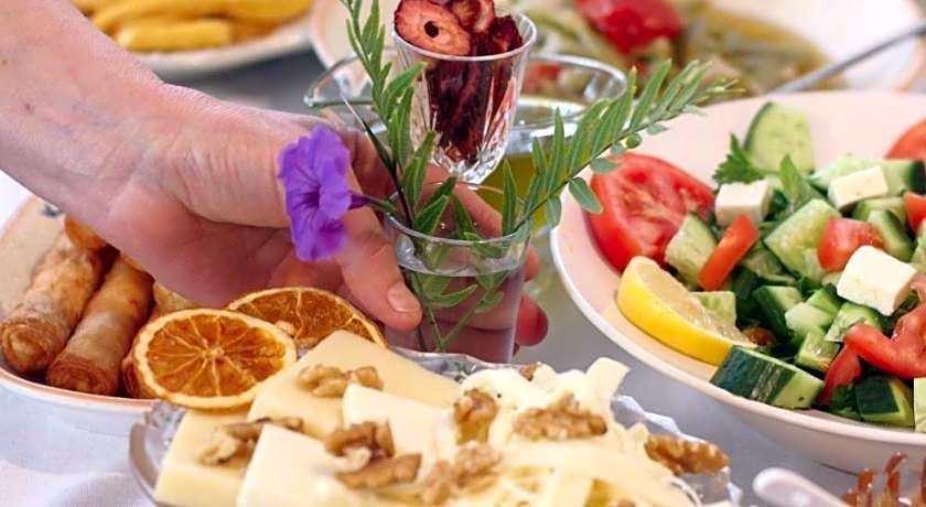 Urla Taş Konak Otel