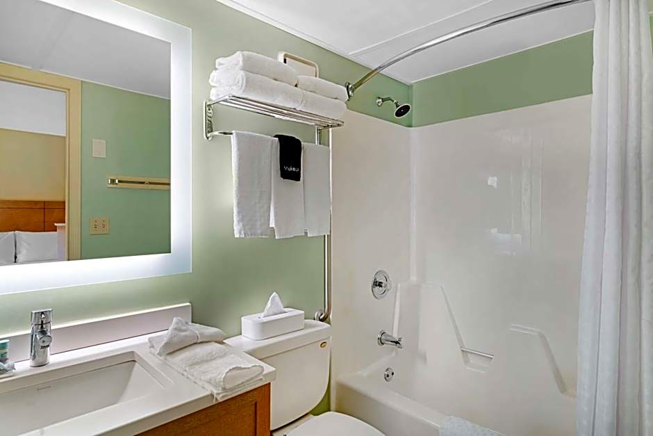 Best Western Inn & Suites Rutland/Killington