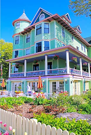 Inn on Mackinac
