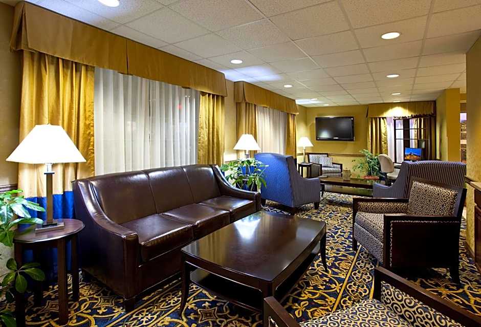 Holiday Inn Express Hotel & Suites Sunbury-Columbus Area By IHG
