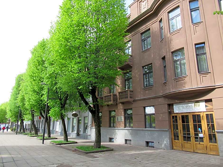 Hotel Metropolis