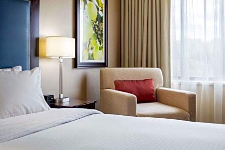 1Kg Mobility/Hearing Acess Ri Shwr No Smok