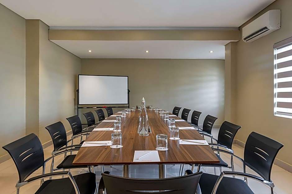 Park Inn by Radisson Serviced Apartments Lagos Victoria Island