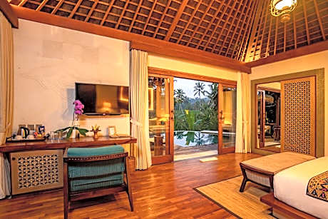 One-Bedroom Luxury Private Pool Villa with Free Benefit
