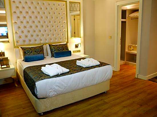 Haydarpasha Palace Hotel