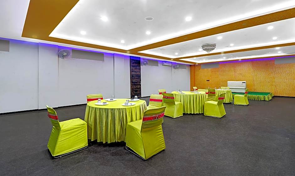 Itsy Hotels Anjali Mahal, 500 Mtrs From Mathura Railway Station