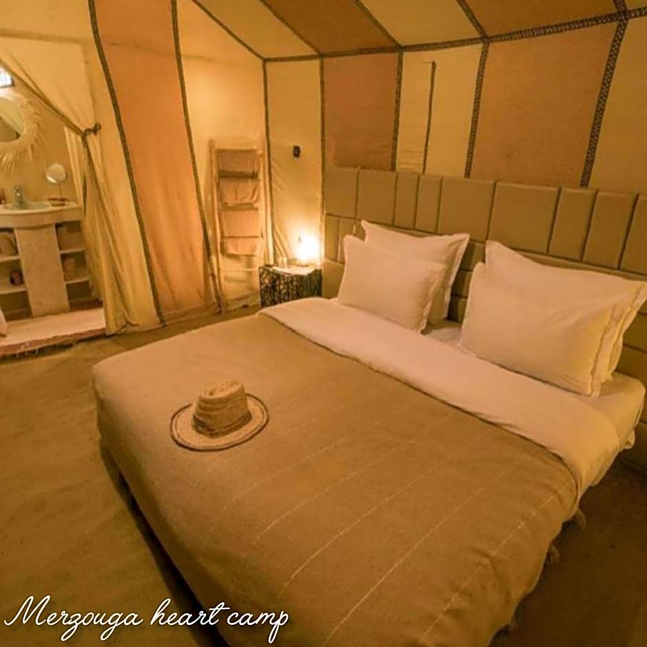 Merzouga heart camp