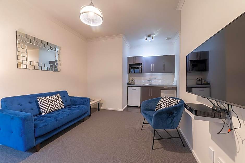 315 Euro Motel and Serviced Apartments