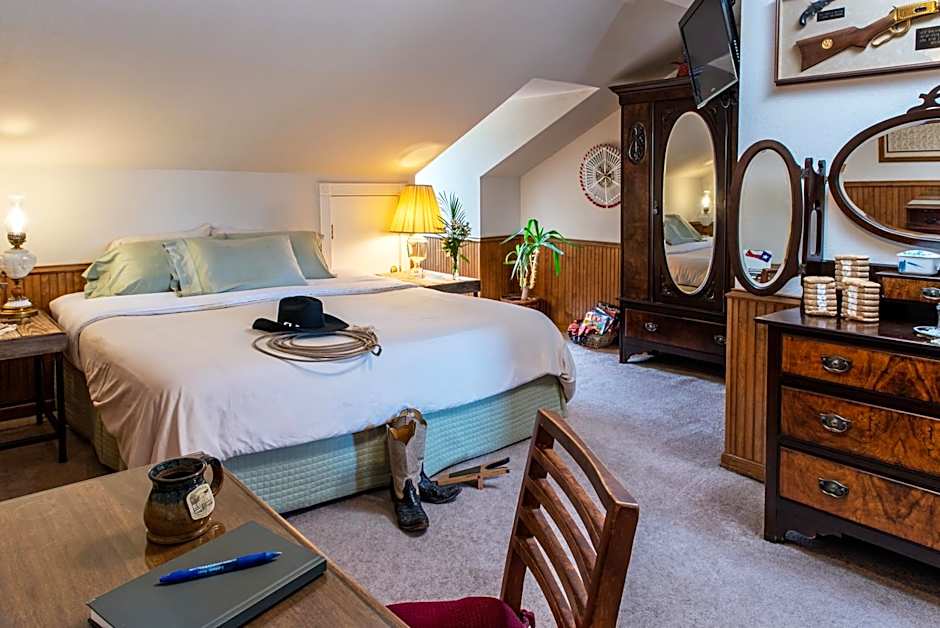 Woodrow House Bed & Breakfast