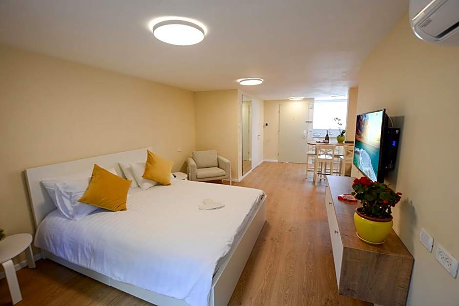 Rothschild Luxury Suite Haifa