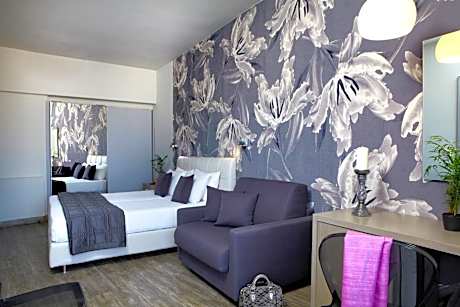 Triple Room with Sea View