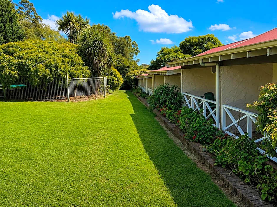 Karri Forest Motel