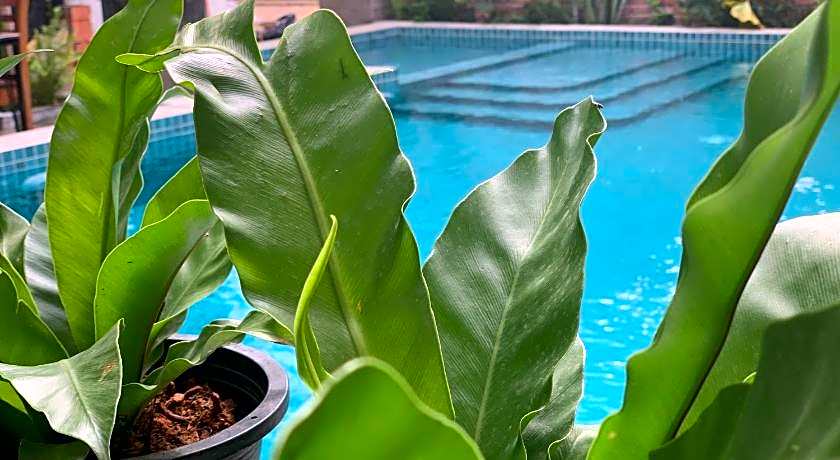 The J Break Boutique