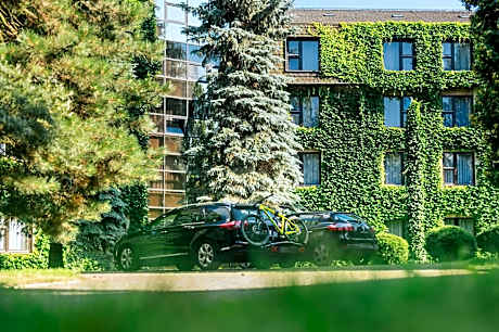 Booking Hotel & Spa