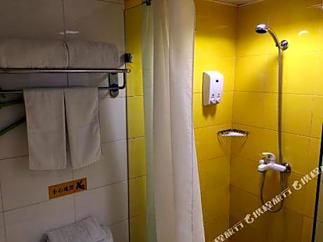 Home Inn (Tianshui Central Square)