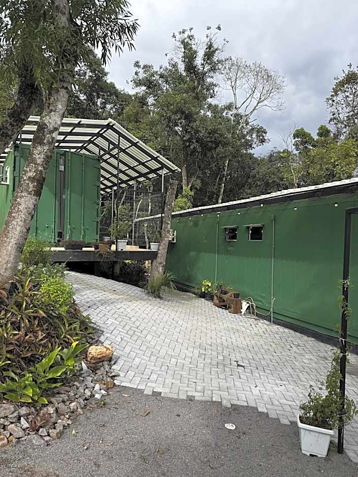 Pousada Jardim Encantado - Suítes em Container na cidade do Cristo Protetor - Encantado RS
