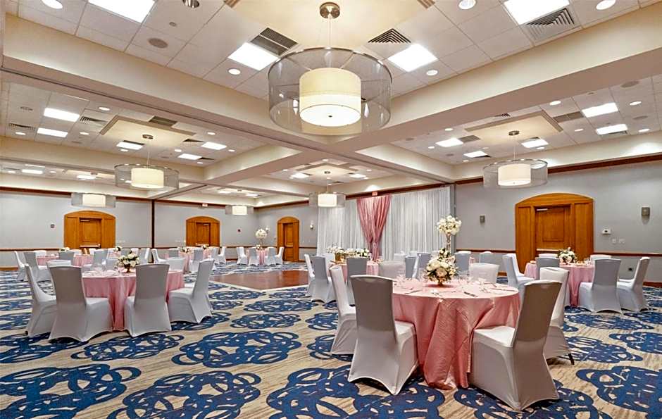 DoubleTree Hilton Hotel Exec Meeting Center Palm Beach Gardens