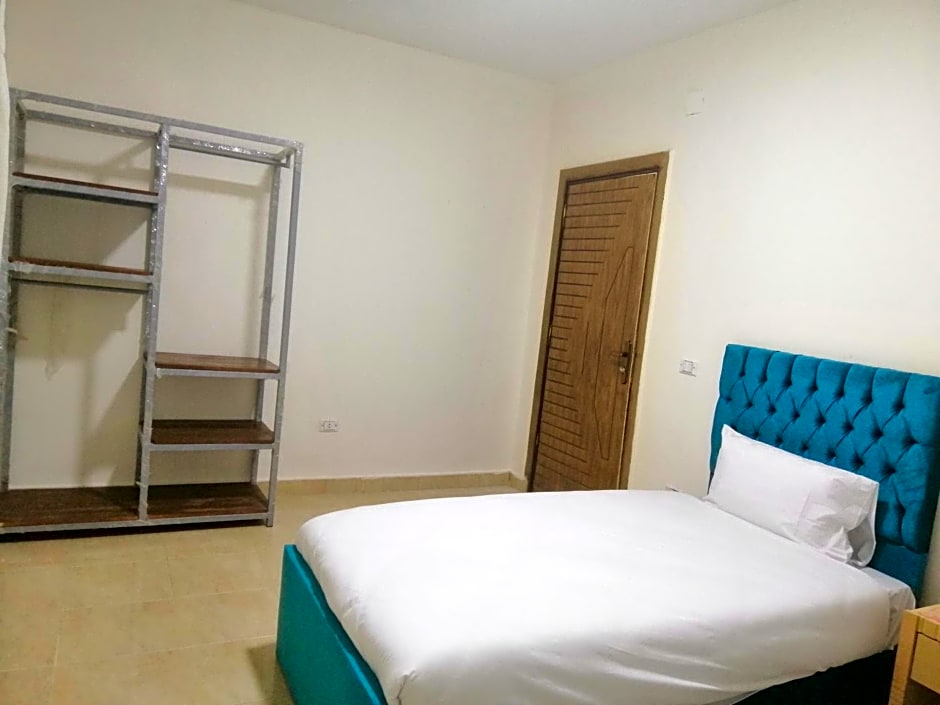 Anubis kingdom Pyramids View