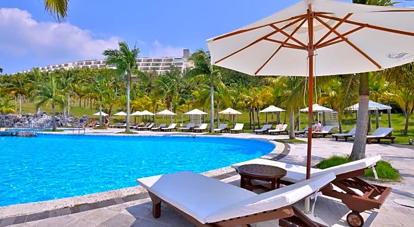 Kanucha Bay Hotel & Villas