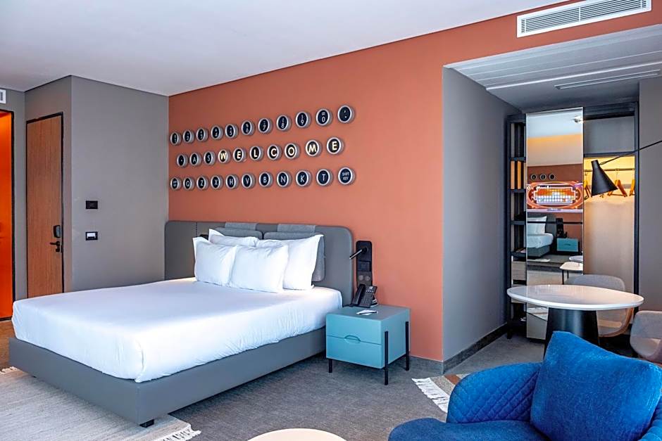 Photo 1 of 1 of Urban 2 Twin Beds