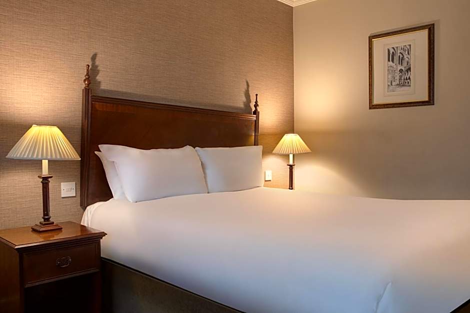 Winchester Wessex Hotel by Sunday