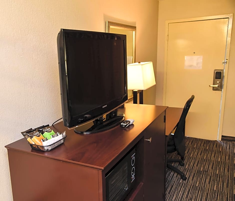 Baymont by Wyndham Columbus GA