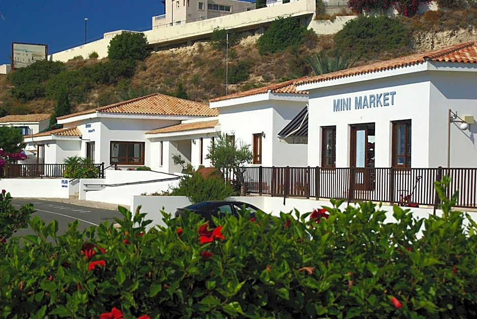 Hylatio Tourist Village