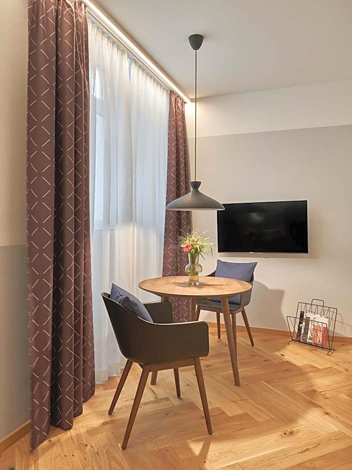 URBANAUTS STUDIOS Fillgrader