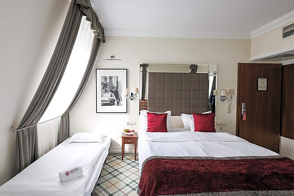 Mirage Medic Hotel