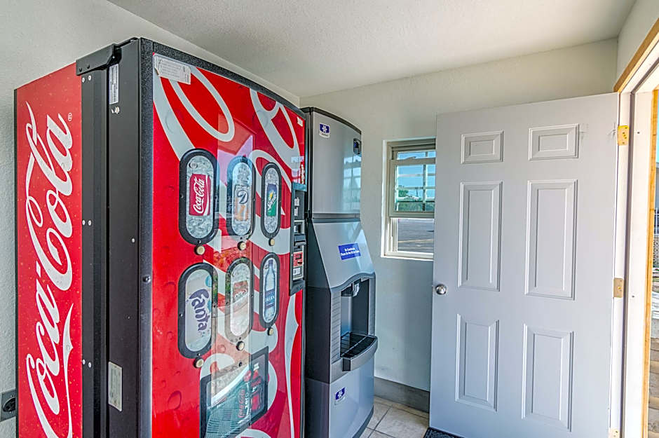 Motel 6-Childress, TX